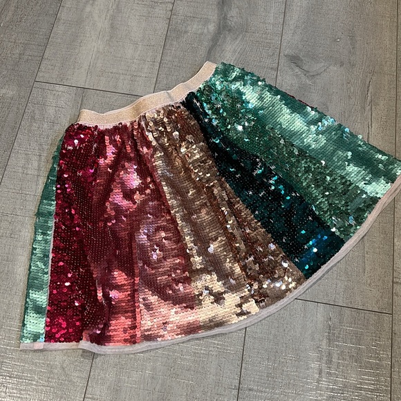 🟢 BUNDLE SALE 2 for $20 - 😎 Gorgeous Sequins SKIRT - perfect condition - Picture 2 of 6